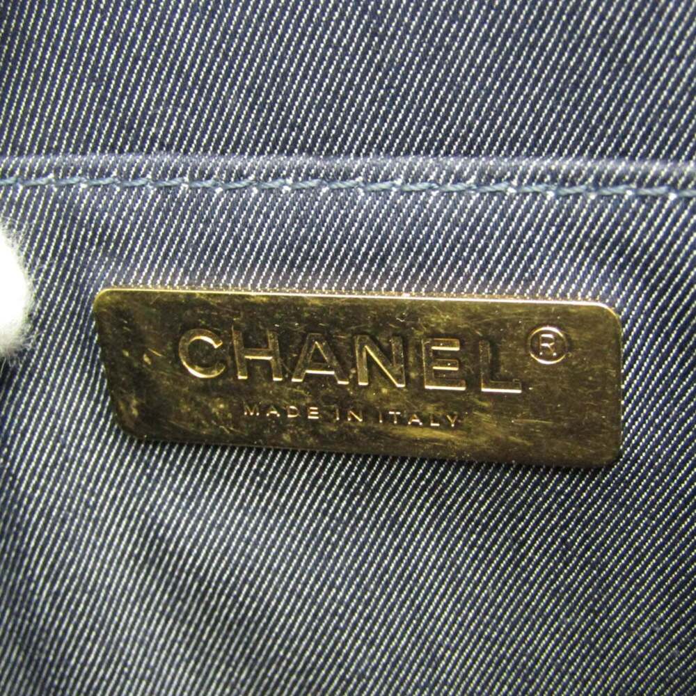 CHANEL Black Leather Logo Shoulder Bag - Picture 14 of 15